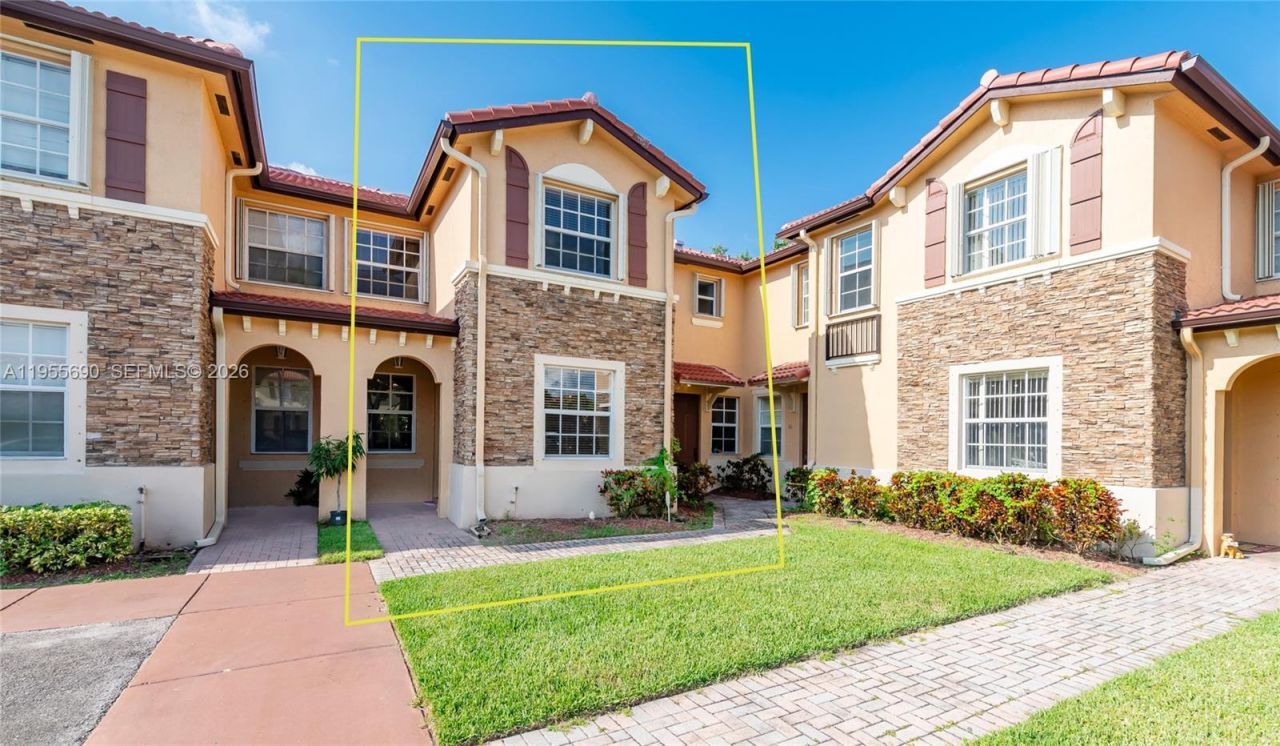 3350 NE 13th Cir Dr, Unit 108-21, Homestead, FL 33033 Main Photo