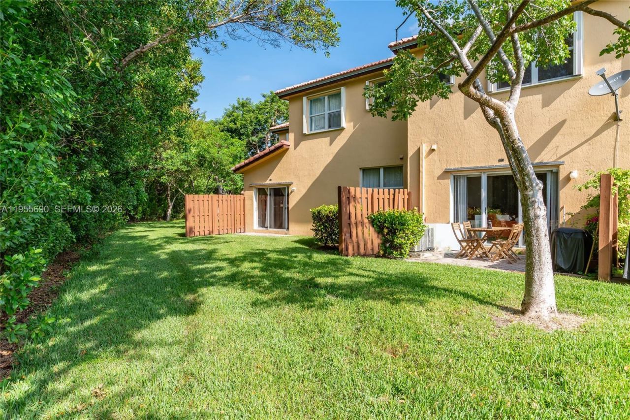 3350 NE 13th Cir Dr, Unit 108-21, Homestead, FL 33033 Photo