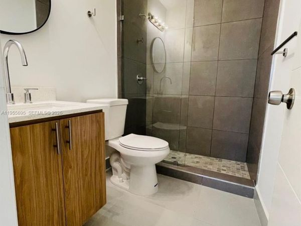 Unit 1515, Miami, FL 33161