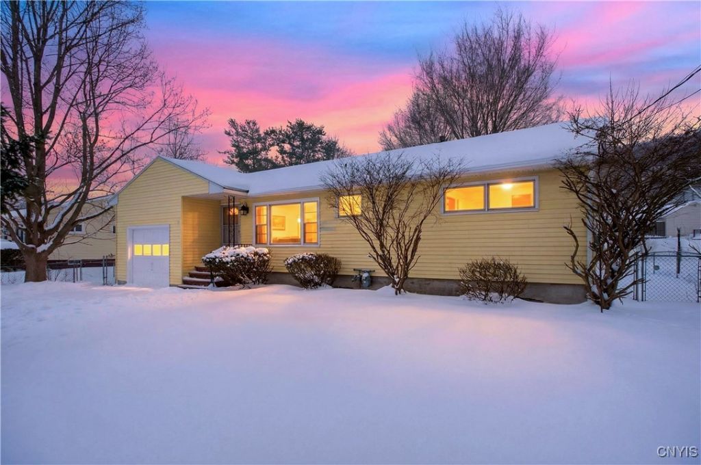 1505 Grand Avenue, Syracuse, NY 13219 Main Photo