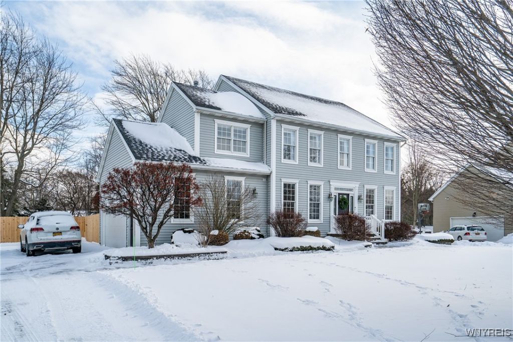 5441 Marthas Vineyard, Clarence Center, NY 14032 Main Photo