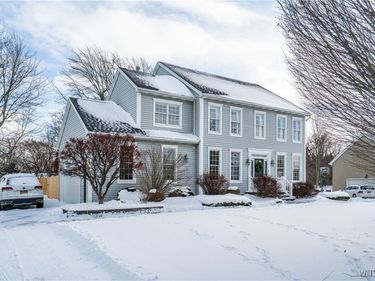 5441 Marthas Vineyard, Clarence Center, NY 14032