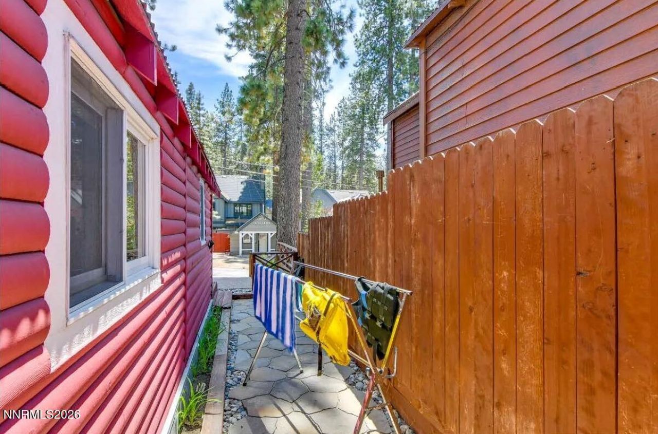 212 Lyons Avenue, Zephyr Cove, NV 89448 Photo