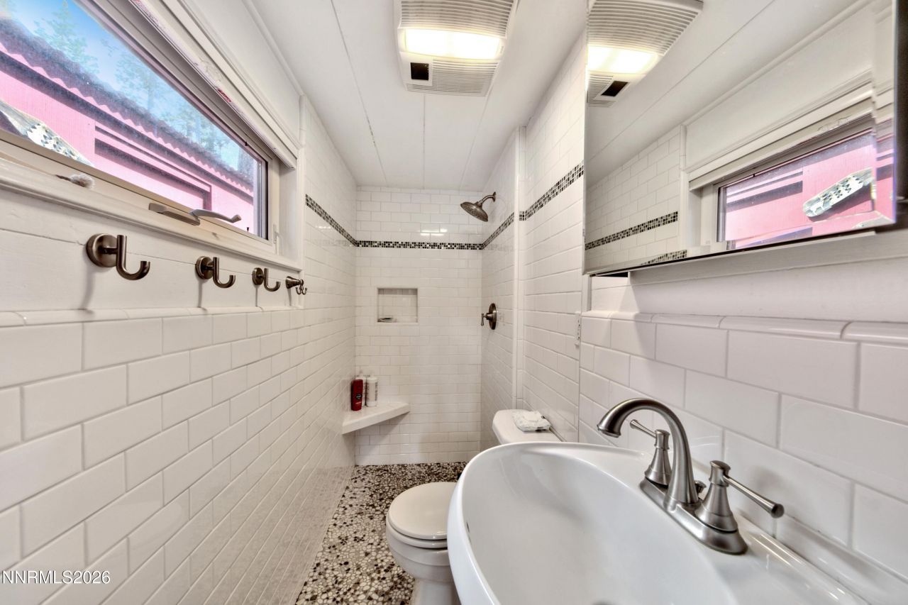 212 Lyons Avenue, Zephyr Cove, NV 89448 Photo