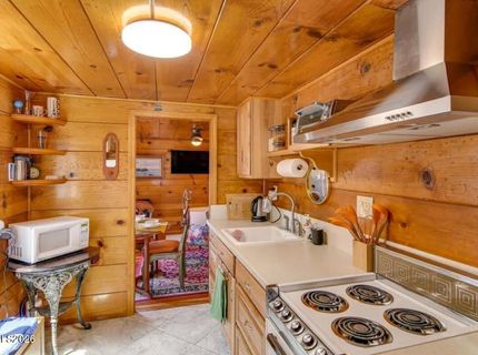 212 Lyons Avenue, Zephyr Cove, NV 89448 Photo