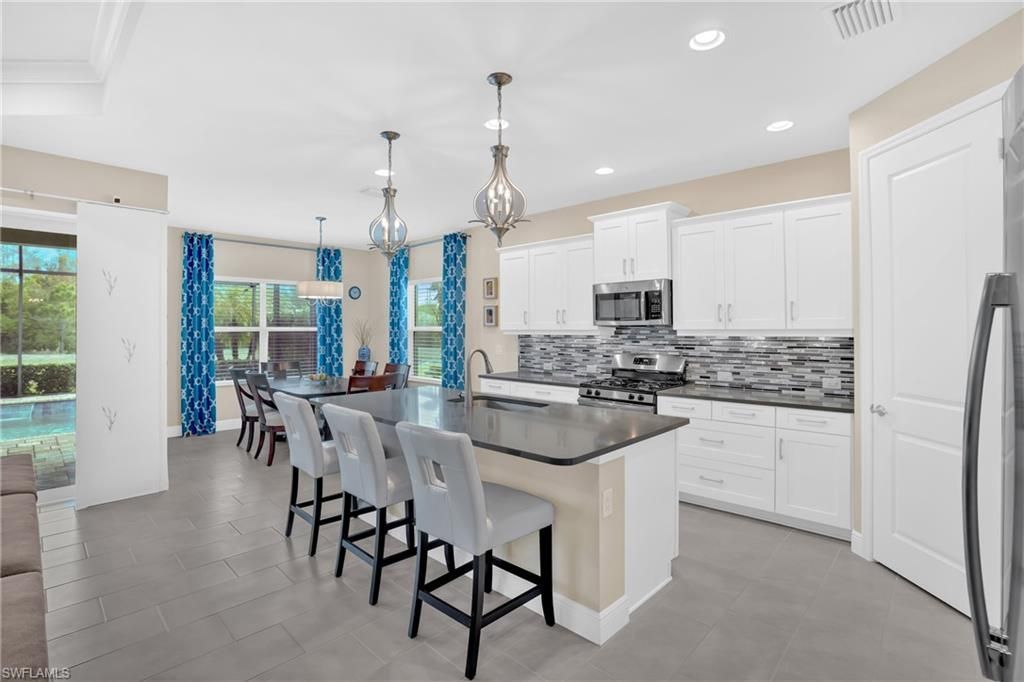 7530 Cypress Walk Dr, Fort Myers, FL 33966 Photo