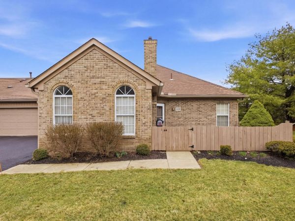 2487 Timbers Edge Lane , Columbus, OH 43235