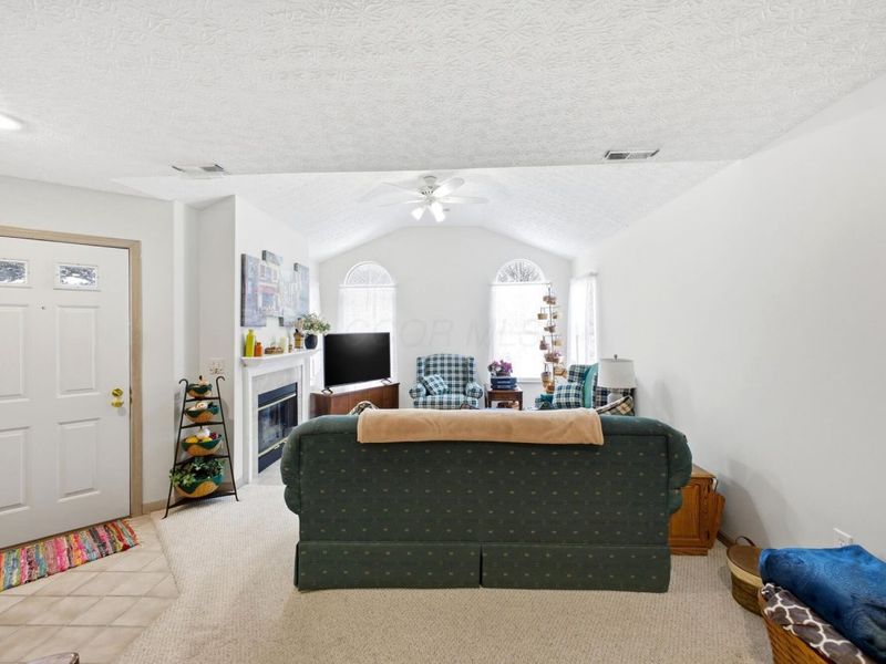 2487 Timbers Edge Lane , Columbus, OH 43235 Photo 10