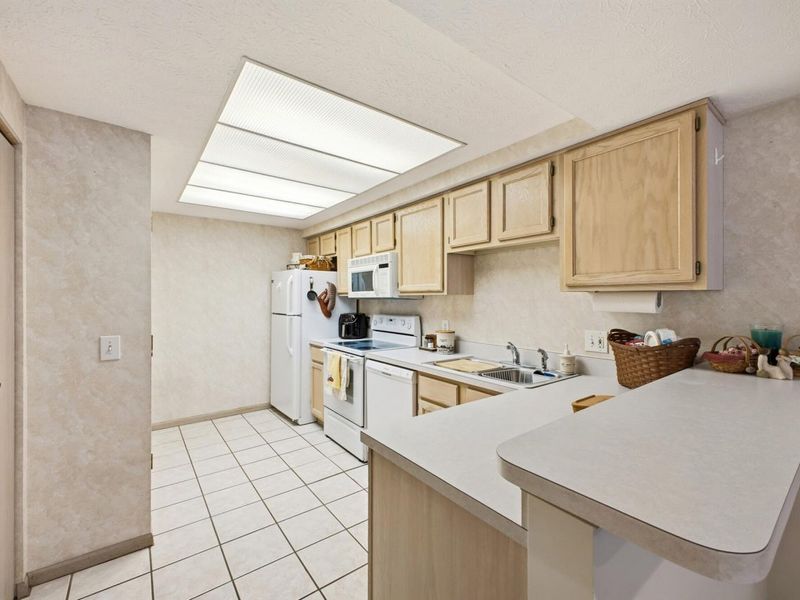 2487 Timbers Edge Lane , Columbus, OH 43235 Photo 15