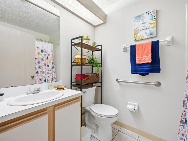 2487 Timbers Edge Lane , Columbus, OH 43235 Photo 19