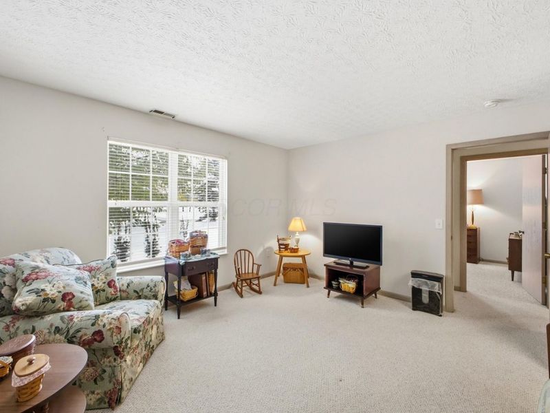 2487 Timbers Edge Lane , Columbus, OH 43235 Photo 25