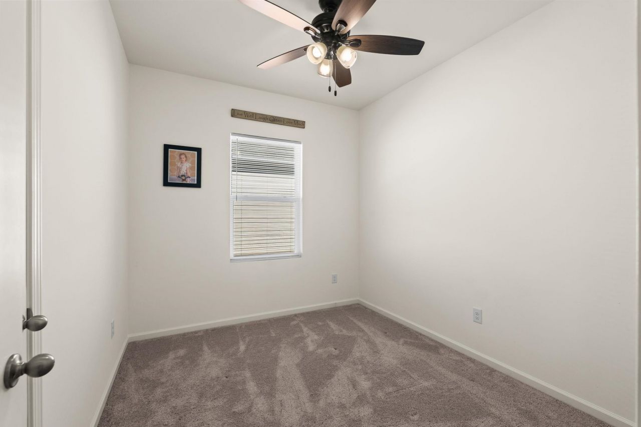 305 Cornhusker Dr. Photo 16