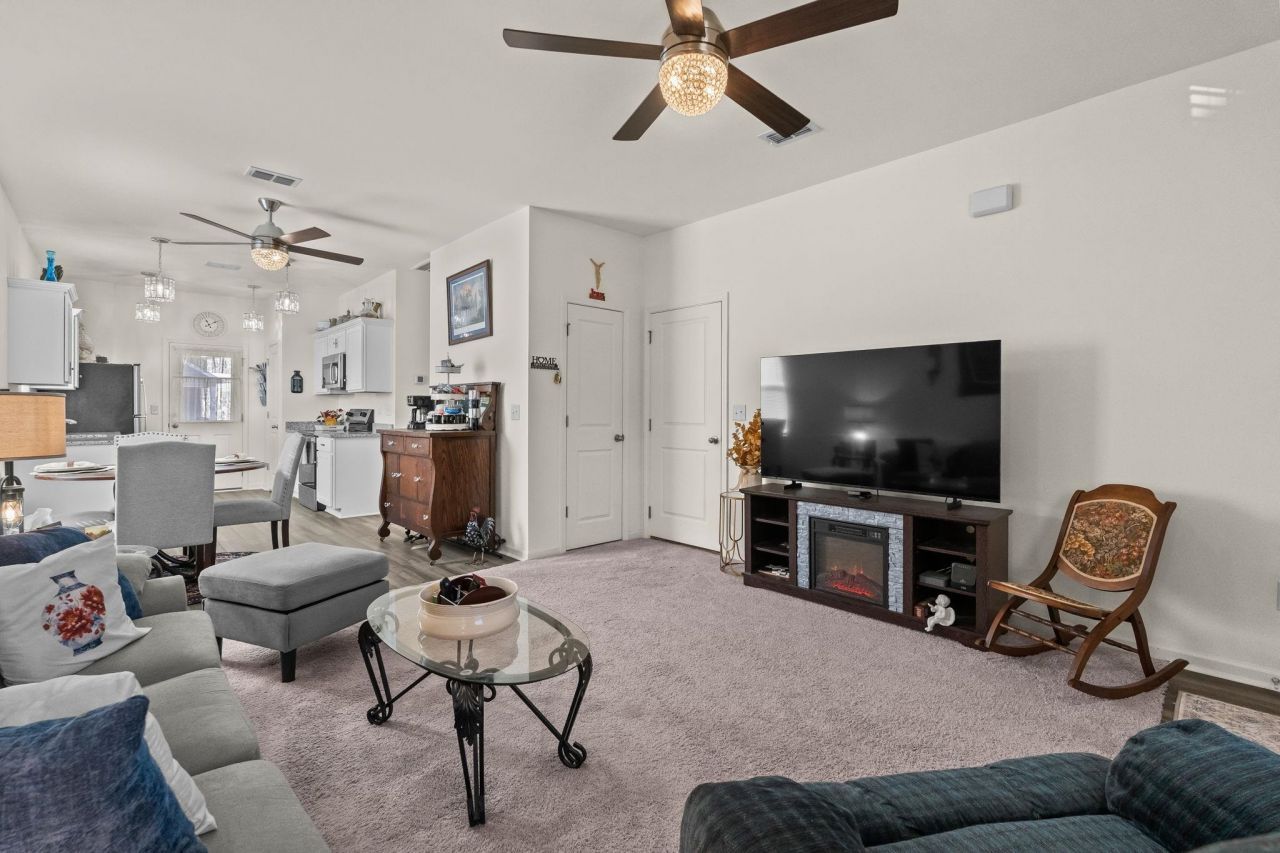 305 Cornhusker Dr. Photo 36