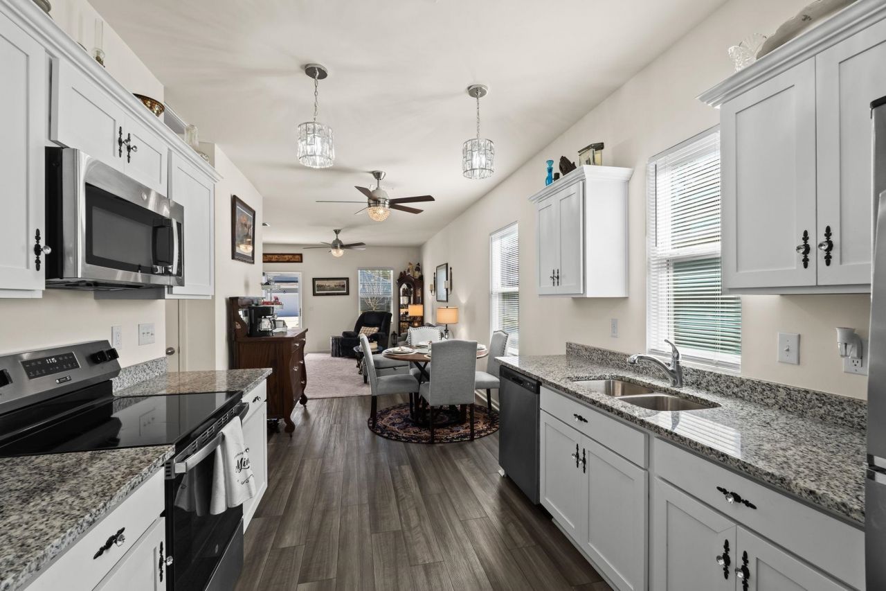 305 Cornhusker Dr. Photo 9