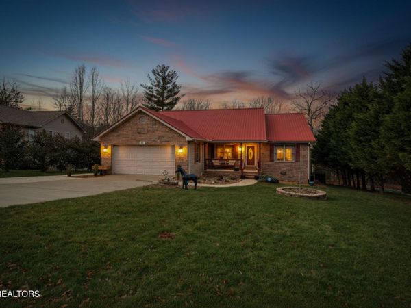 17 Dickens Lane, Fairfield Glade, TN 38558