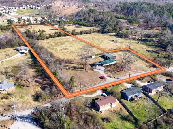 8221 Pine Ridge Rd, Ooltewah, TN 37363