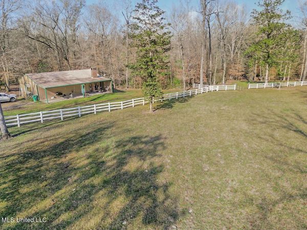 13645 Louisiana 10, St Francisville, LA 70775