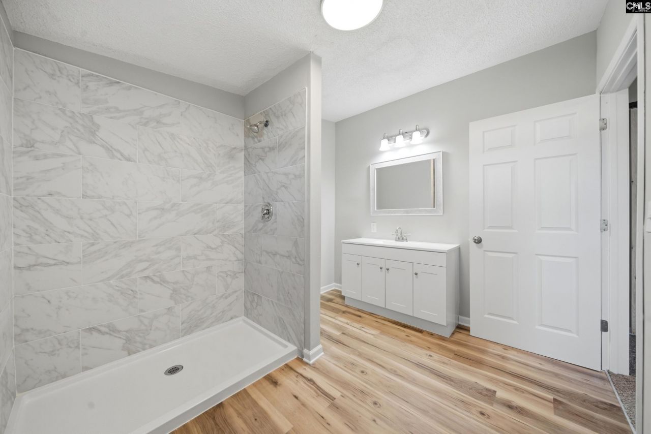 256 Heather Ridge Drive Photo 10