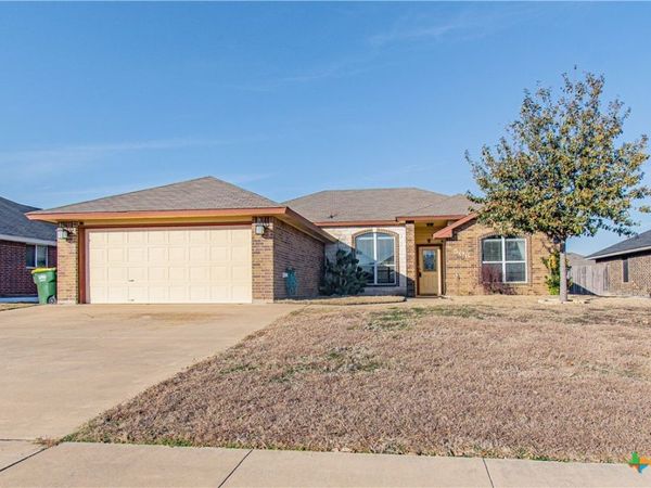 506 Coby Drive, Troy, TX 76579