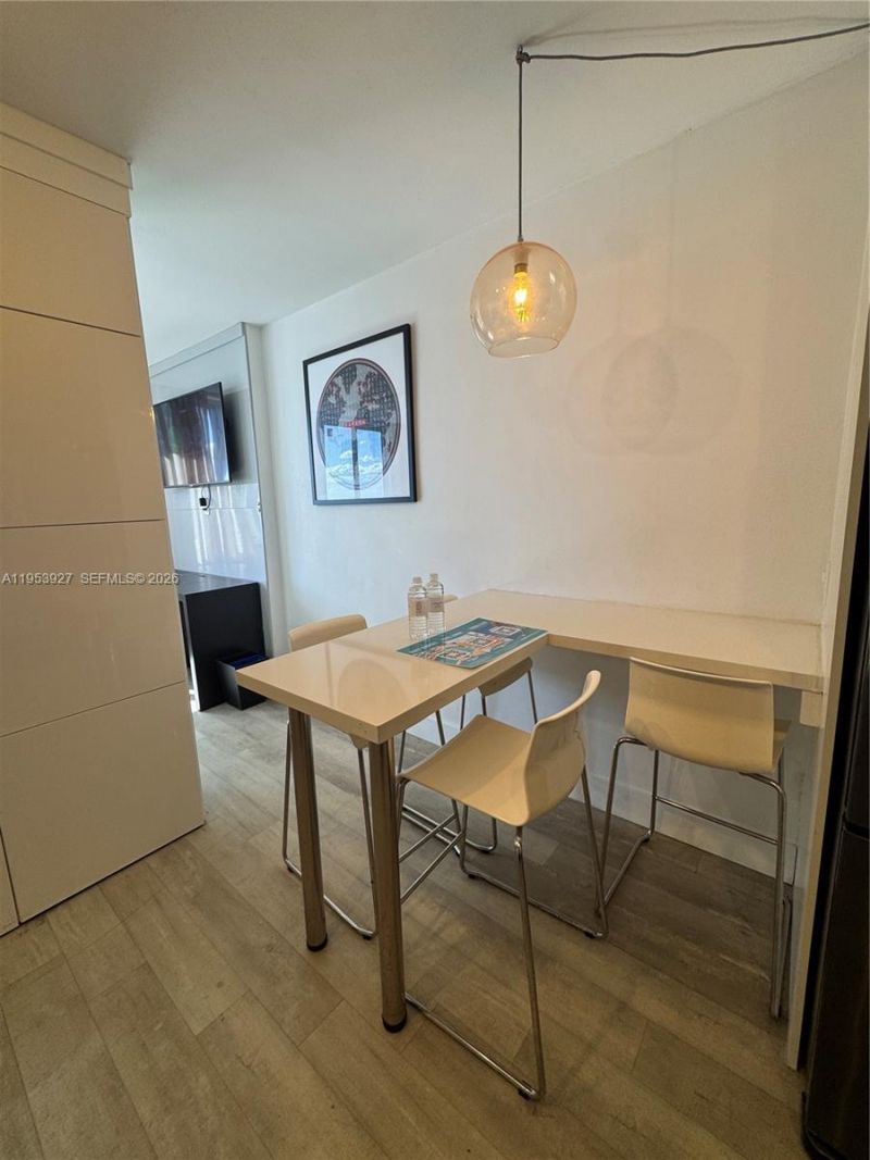 19201 Collins Ave , Unit 1004, Sunny Isles Beach, FL 33160 Photo