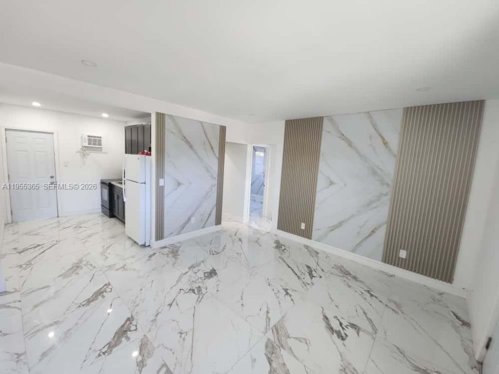 12101 SW 215th St, Miami, FL 33177 Photo