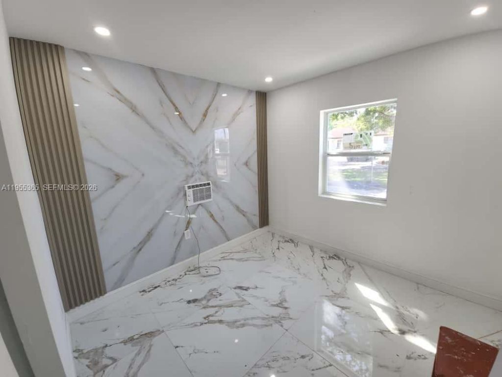 12101 SW 215th St, Miami, FL 33177 Photo