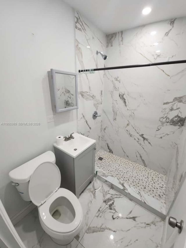 12101 SW 215th St, Miami, FL 33177 Photo