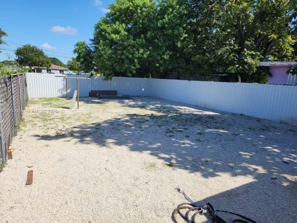 12101 SW 215th St, Miami, FL 33177 Photo