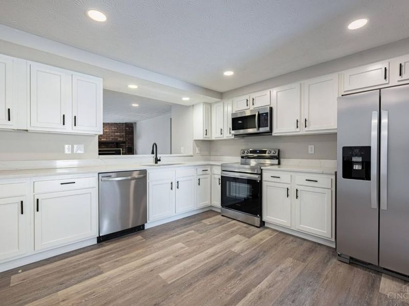 5260 Beechview Drive, Huber Heights, OH 45424 Photo 10