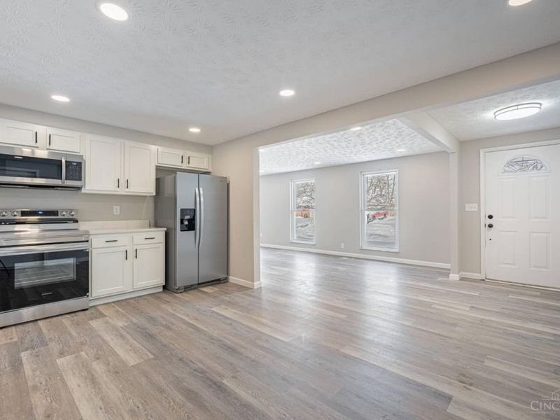 5260 Beechview Drive, Huber Heights, OH 45424 Photo 8