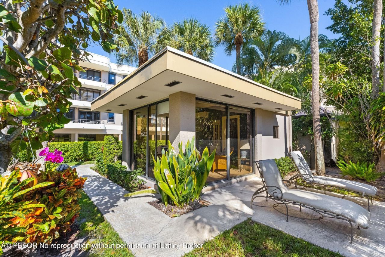 120 Sunset Avenue W, Unit 3D, Palm Beach, FL 33480 Photo
