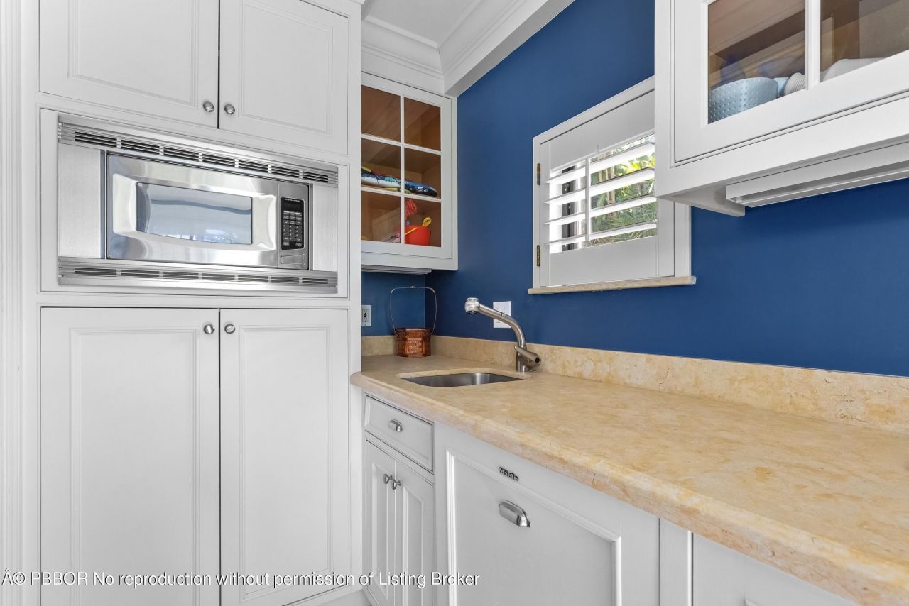 120 Sunset Avenue W, Unit 3D, Palm Beach, FL 33480 Photo
