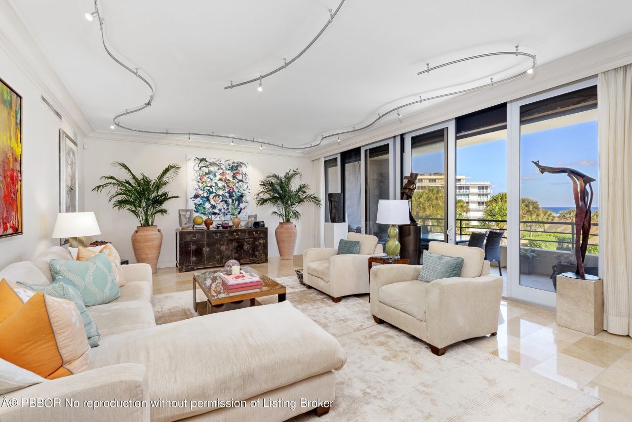 120 Sunset Avenue W, Unit 3D, Palm Beach, FL 33480 Photo