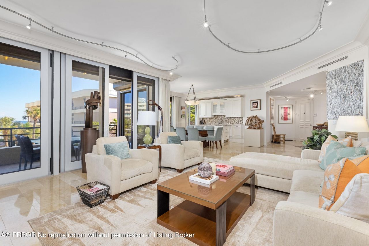 120 Sunset Avenue W, Unit 3D, Palm Beach, FL 33480 Photo