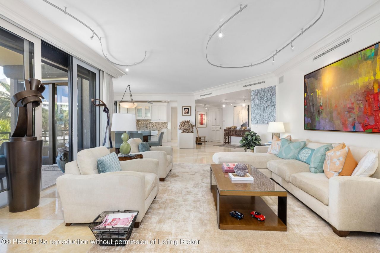 120 Sunset Avenue W, Unit 3D, Palm Beach, FL 33480 Photo