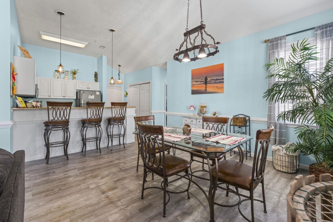 601 N Hillside Dr. N Photo 12