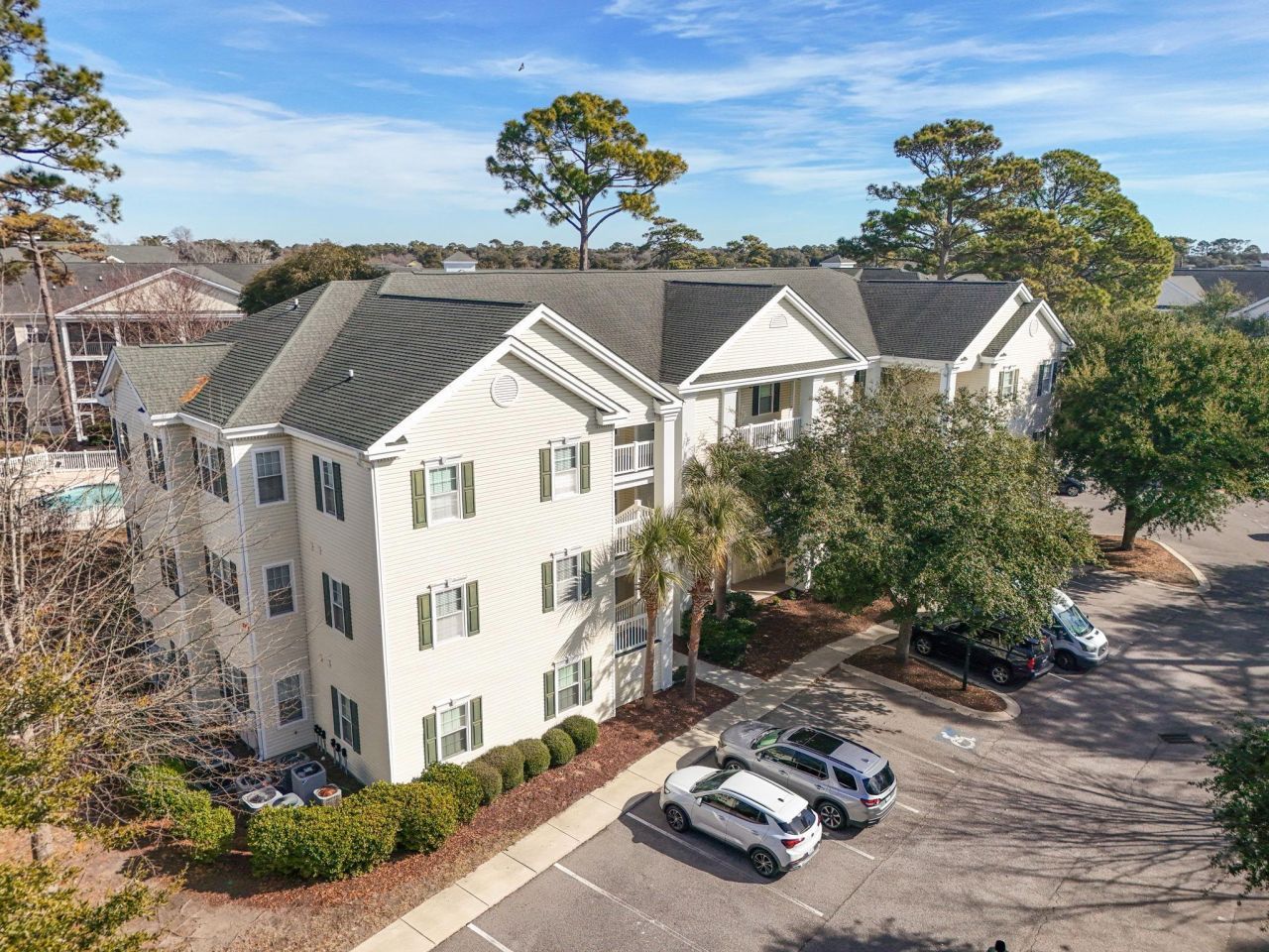 601 N Hillside Dr. N Photo 31