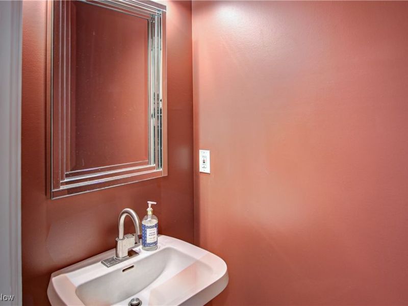 4 River Pointe, Rocky River, OH 44116 Photo 9