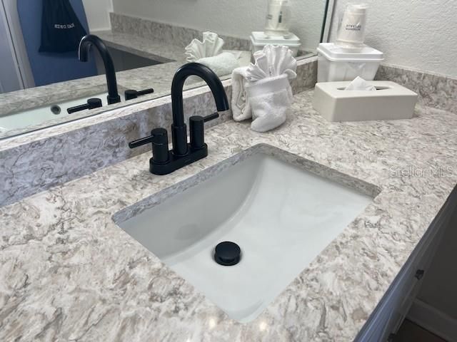 7150 N Tamiami Trail, Unit C233, Sarasota, FL 34243 Photo