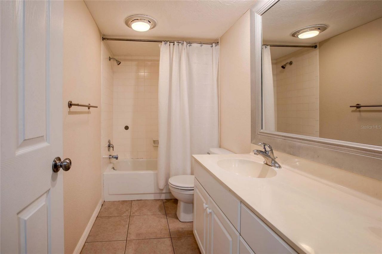 3300 Beneva, Unit 214, Sarasota, FL 34232 Photo