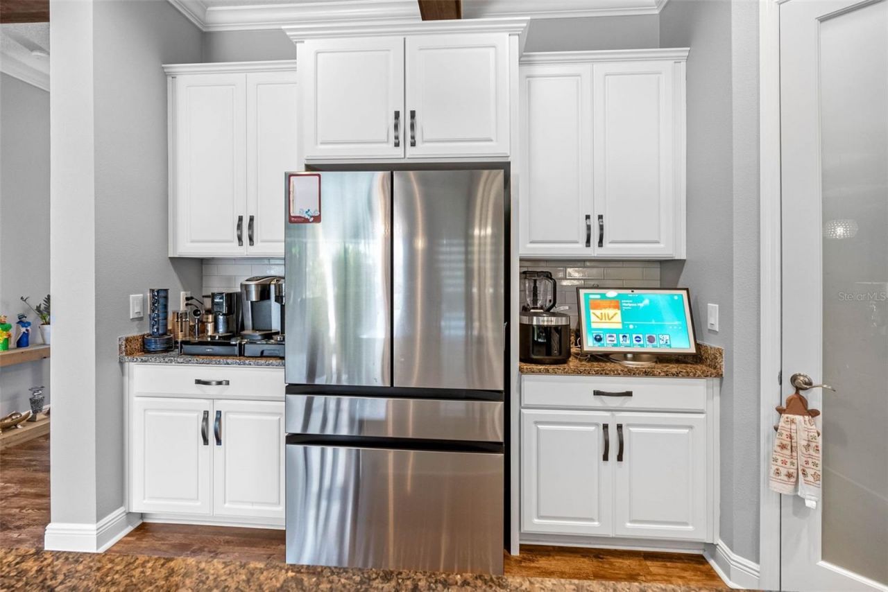 19412 Lonesome Pine Drive, Land O Lakes, FL 34638 Photo