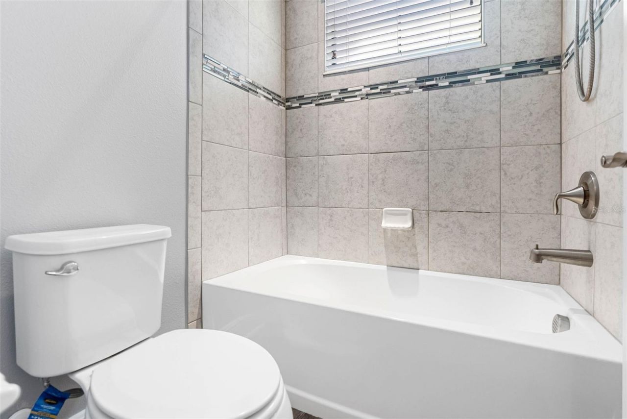 19412 Lonesome Pine Drive, Land O Lakes, FL 34638 Photo