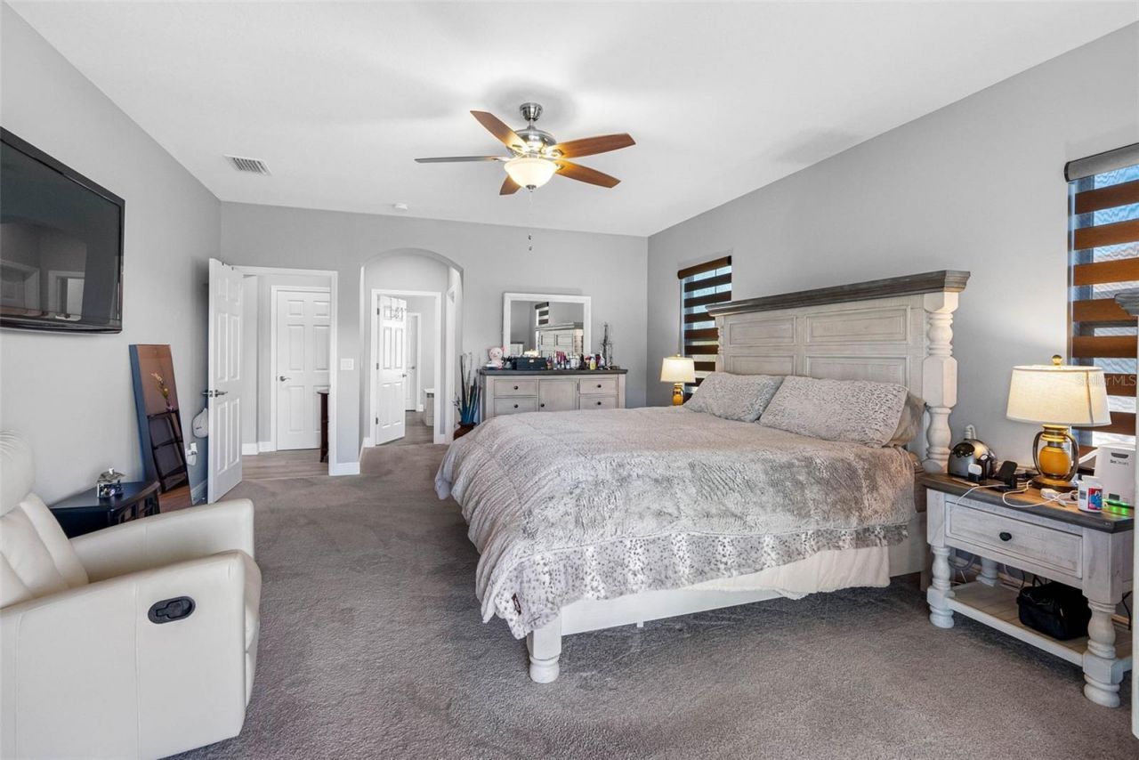 19412 Lonesome Pine Drive, Land O Lakes, FL 34638 Photo