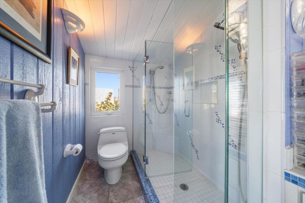 8640 W Gulf Boulevard, Treasure Island, FL 33706 Photo