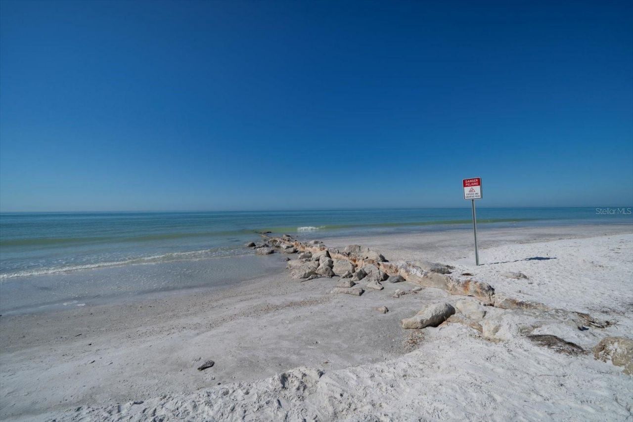 8640 W Gulf Boulevard, Treasure Island, FL 33706 Photo