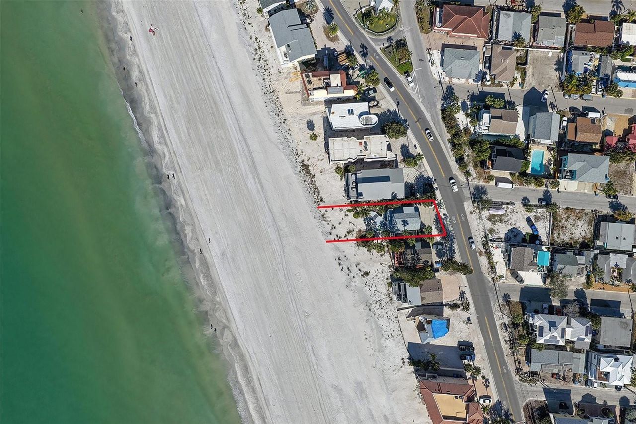 8640 W Gulf Boulevard, Treasure Island, FL 33706 Photo