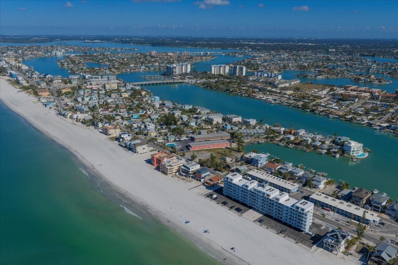 8640 W Gulf Boulevard, Treasure Island, FL 33706 Photo