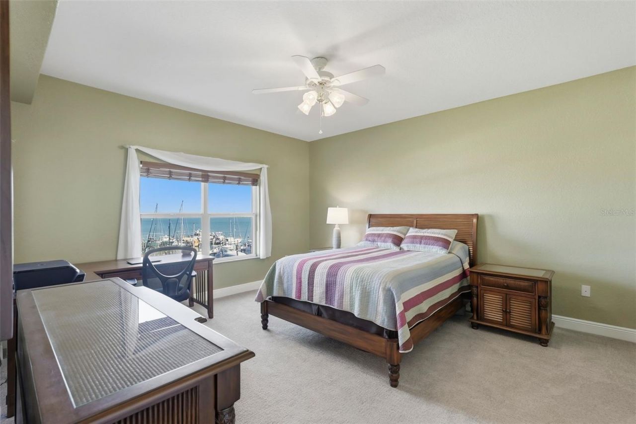 425 150th Avenue, Unit 2404, Madeira Beach, FL 33708 Photo