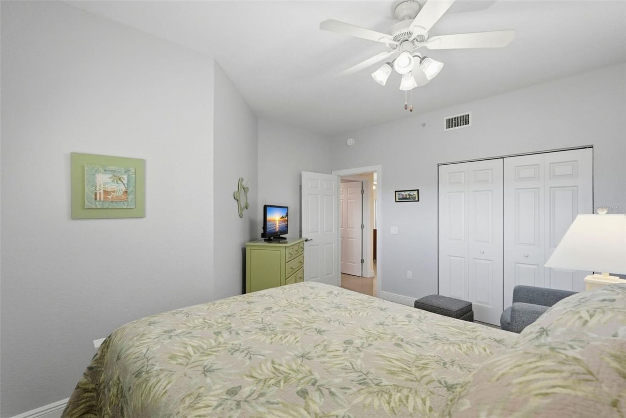 425 150th Avenue, Unit 2404, Madeira Beach, FL 33708 Photo