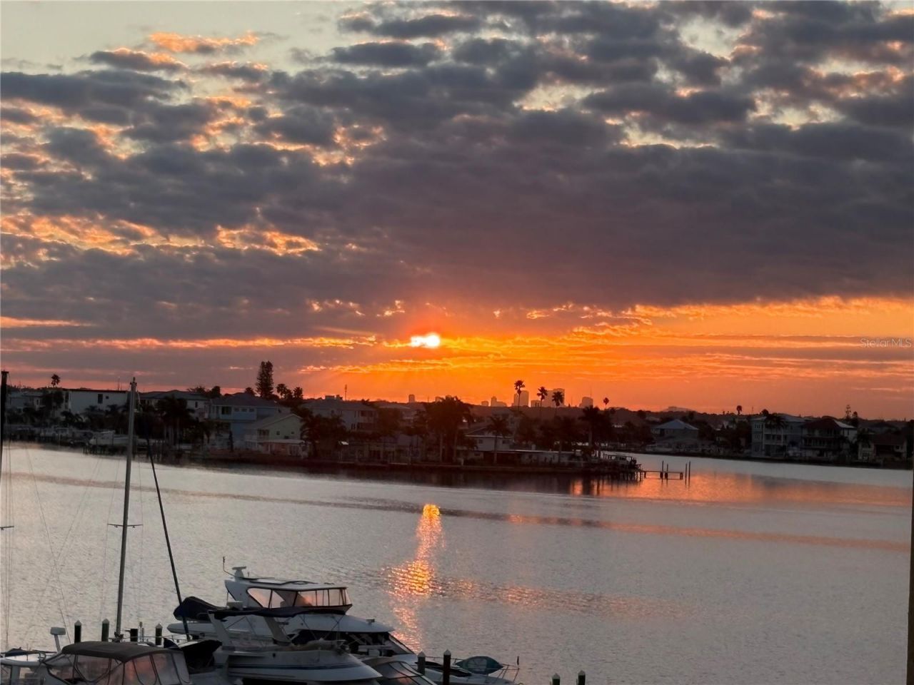 425 150th Avenue, Unit 2404, Madeira Beach, FL 33708 Photo